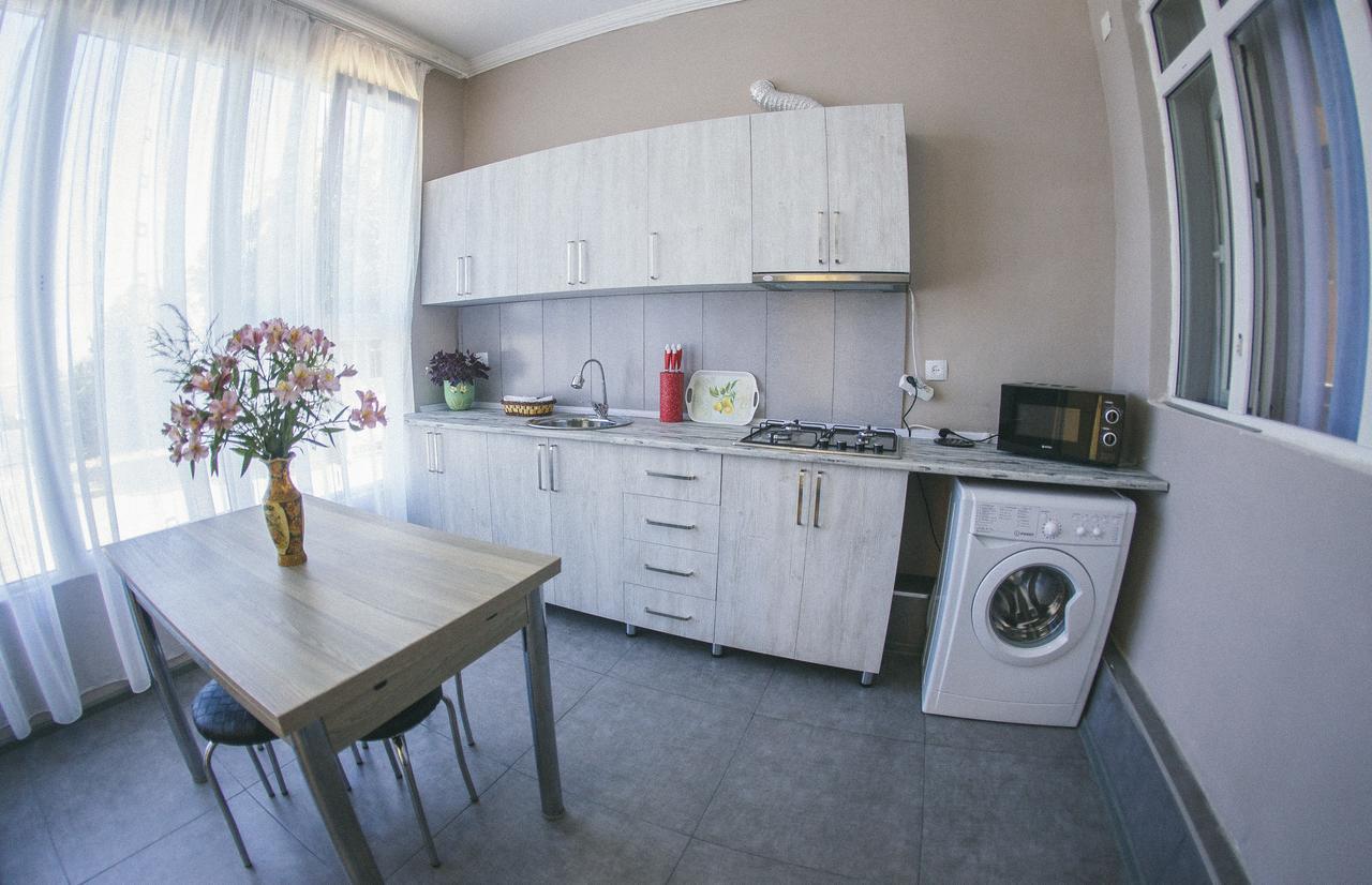 Appartamento Mandarin Makhinjauri Esterno foto